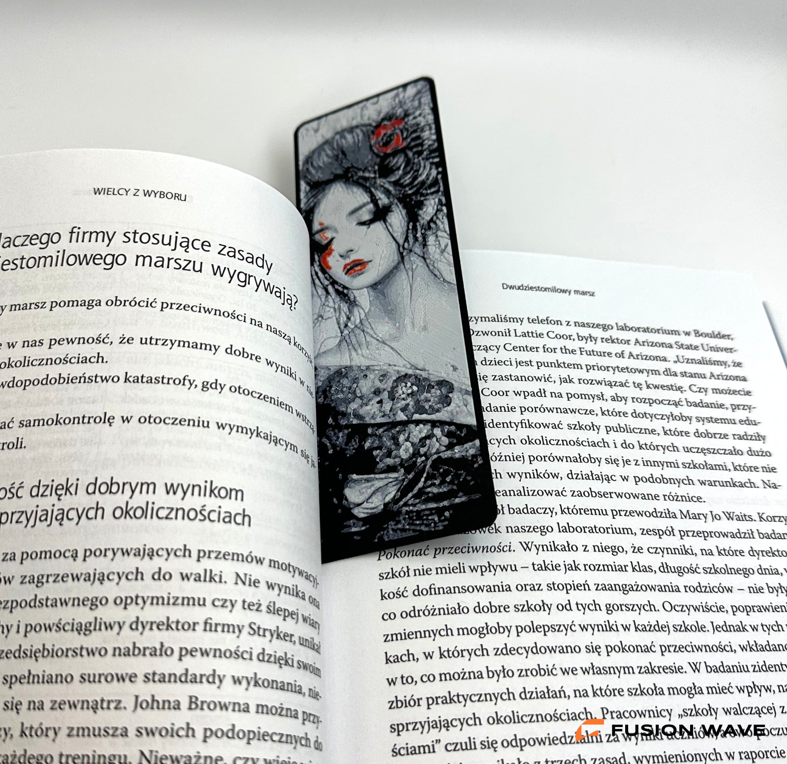 Zestaw zakładek Gejsze - trzy wzory w palecie czerni, bieli i czerwieni